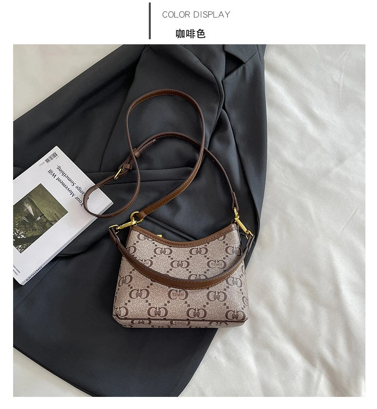 Elegant Women's Tote Bags By Luxury Brand, Leather Messenger Bag For Classic Style, Famous Designer Handbag