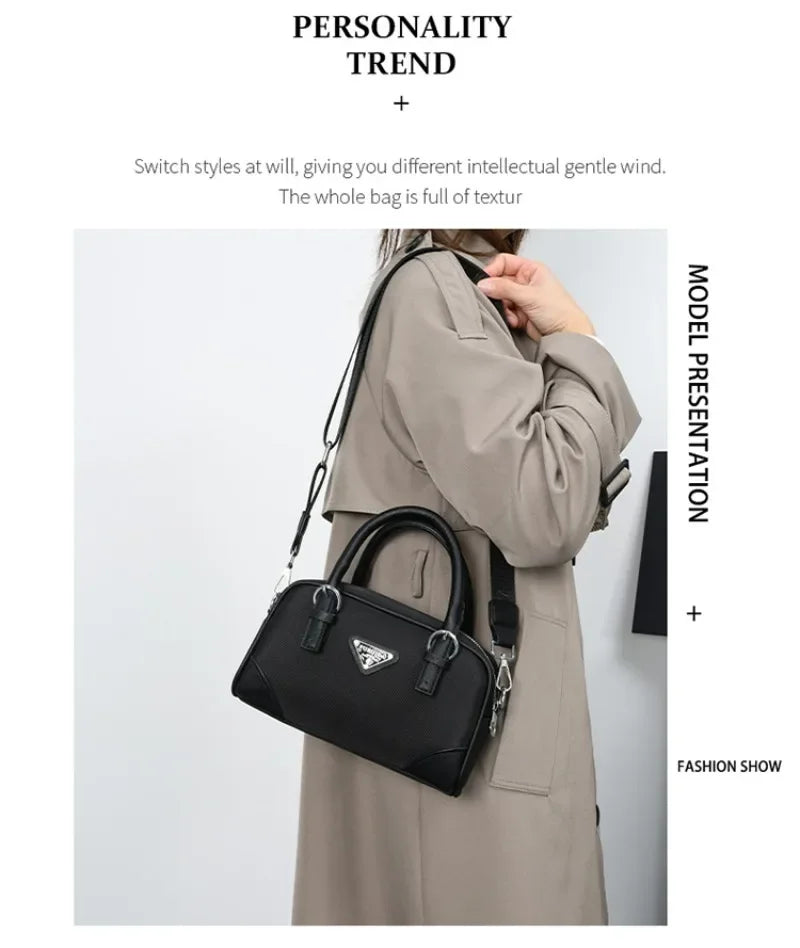Fashionable Women's Tote Bag in Premium Leather by Famous Designer Luxury Brand Popular Classic Elegant Ladies