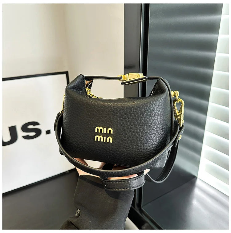 Elegant Minimalist Leather Shopper Bag For Women Featuring Large Capacity And Trendy Casual Crossbody