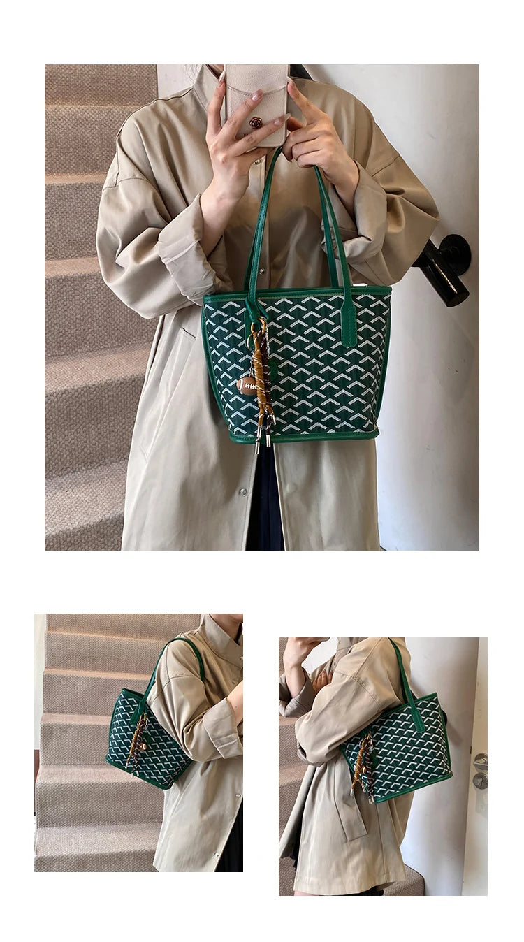 Ladies Tote Bags In Premium Leather, Fashionable Handbag Elegant Classic Style By Famous Brand Designer For Women